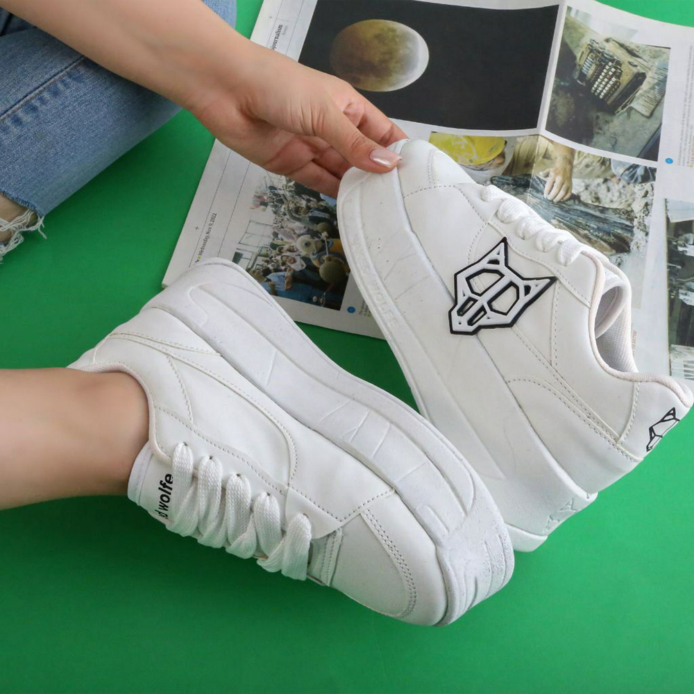 کفش زنانه Wolf سفید